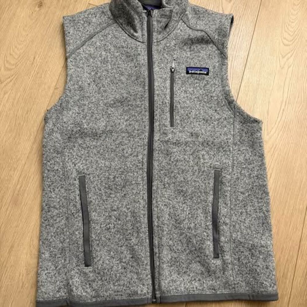 Patagonia Men’s Grey Better Sweater Vest- size small